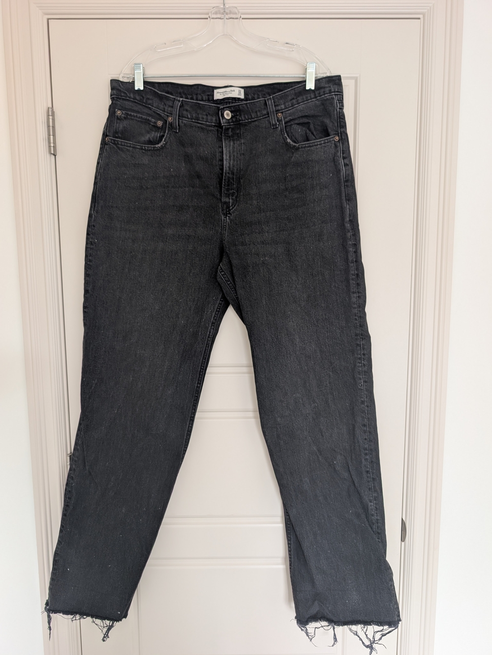 Abercrombie & Fitch 90s Relaxed Jeans Black High Rise Size 33 16 Long
